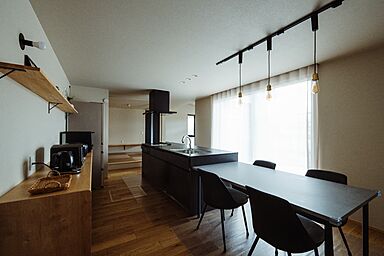 株式会社プラスワンの施工事例「キッチンから家族を見守れる平屋」の画像2