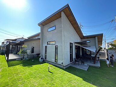 株式会社タカオ設計の施工事例「自然と調和する暮らし」の画像