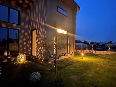 株式会社タカオ設計の施工事例「自然と調和する暮らし」の画像1