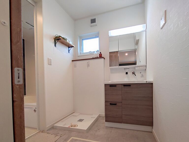 株式会社シリウスEHC ジャストハウジングの公式画像_洗面6