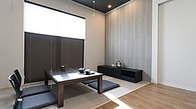 株式会社シリウスEHC ジャストハウジングの施工事例「津志田モデルC棟 広々洗面脱衣室と豊富な収納が魅力のスタイリッシュモダンスタイル」の画像2