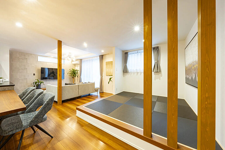 株式会社秀光ビルド 四日市店の公式画像_リビング3