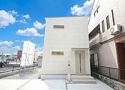 有限会社桃栗柿屋 ももくりの家の施工事例「コストカットの工夫を凝らした、自分たちらしく創り上げた2階建ての家」の画像