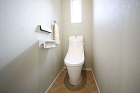 有限会社桃栗柿屋 ももくりの家の施工事例「コストカットの工夫を凝らした、自分たちらしく創り上げた2階建ての家」の画像6