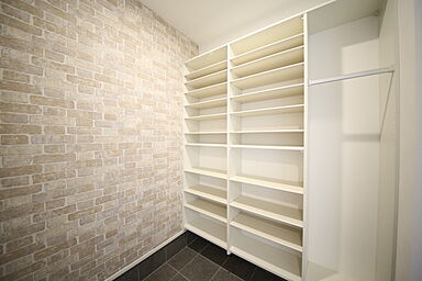 有限会社桃栗柿屋 ももくりの家の施工事例「シンプルにまとめた空間が心地よさを高めた、平屋の住まい」の画像10