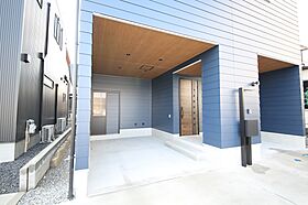 有限会社桃栗柿屋 ももくりの家の施工事例「憧れのビルトインガレージ付き!素材使いや光の演出にこだわった自分たちらしい住まい」の画像9