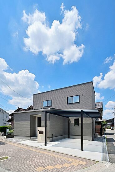 有限会社桃栗柿屋 ももくりの家の施工事例「毎日を整える収納力と家事ラク動線で、ゆとりある暮らしを叶える家」の画像