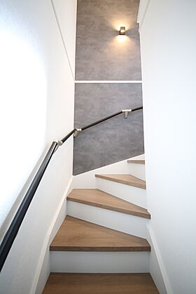 有限会社桃栗柿屋 ももくりの家の施工事例「シンプルで上質に暮らす、ゆとりある暮らしを叶える住まい」の画像10