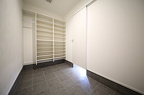 有限会社桃栗柿屋 ももくりの家の施工事例「シンプルイズベスト、白を基調とした北欧風の住まい」の画像3