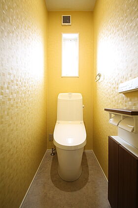 有限会社桃栗柿屋 ももくりの家の施工事例「和の趣を演出。畳のぬくもりを感じるダウンフロアの住まい」の画像8