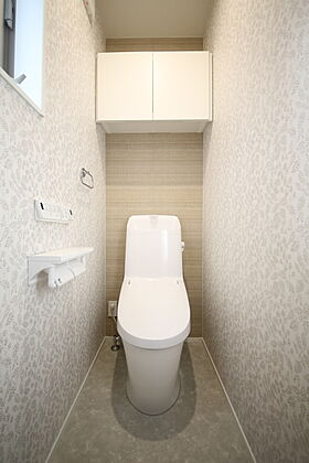 有限会社桃栗柿屋 ももくりの家の施工事例「収納たっぷり&ワークスペース完備、仕事も暮らしも快適な住まい」の画像7