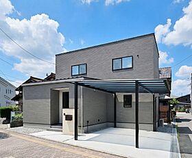 有限会社桃栗柿屋 ももくりの家の施工事例「毎日を整える収納力と家事ラク動線で、ゆとりある暮らしを叶える家」のメイン画像