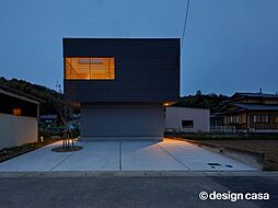 有限会社染矢建設の施工事例「デザインと性能を両立した上質な家」の画像