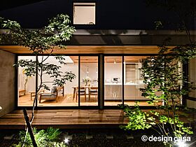 有限会社染矢建設の施工事例「中庭のあるヒュッゲな暮らし」のメイン画像