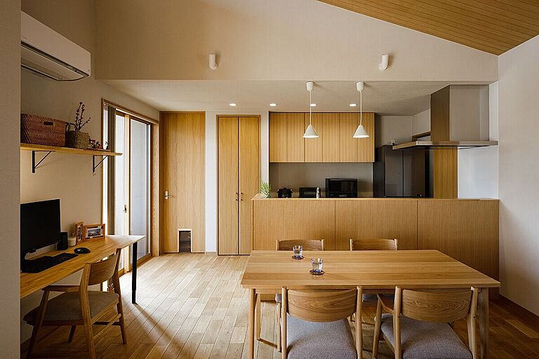 株式会社イチマルホームの公式画像_リビング6