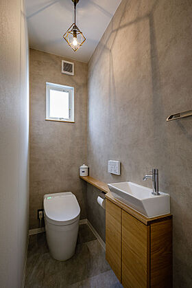 株式会社イチマルホーム 岡山店の施工事例「【36.5坪】こだわり造作家具と収納力のある和モダンの家」の画像8