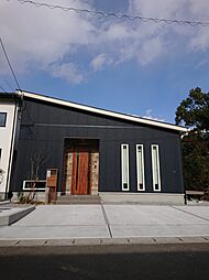 株式会社マルケンホームの施工事例「風と緑に包まれる、家族がつながる住まい」の画像