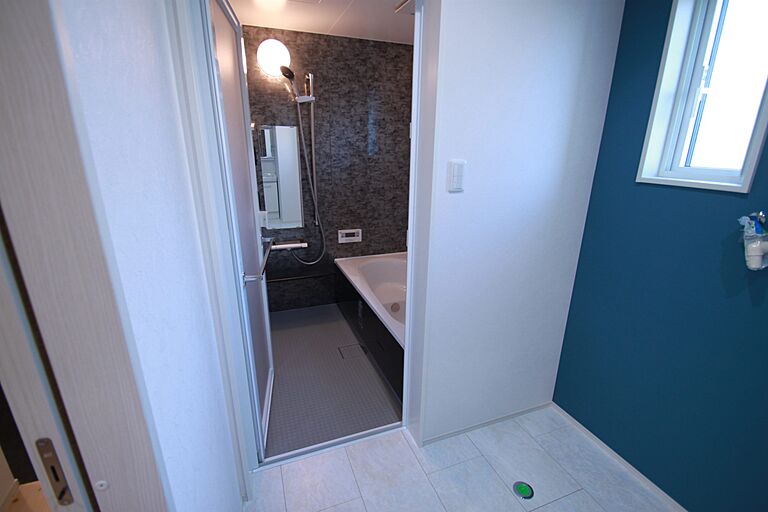 株式会社ハザマ住建の公式画像_風呂7