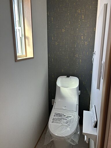 株式会社ハザマ住建の施工事例「自然と調和する美しさ、光を取り込む木の住まい」の画像6