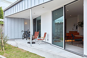 両備ホームズ株式会社の施工事例「自然とつながる、土間テラスのある暮らしの家」の画像1