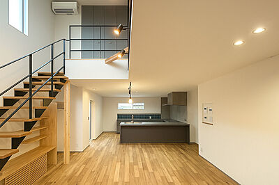 シンプルモダンスタイルのリビング 株式会社光英住宅の事例画像