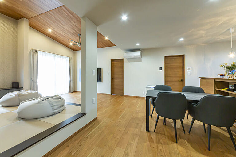 株式会社あいホーム 本店の公式画像_リビング2