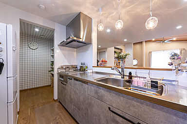 株式会社あいホーム 本店の施工事例「ご夫婦のセンスとこだわりがつまったオシャレな平屋の家」の画像3