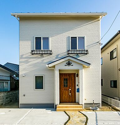 株式会社あいホームの施工事例「北欧シャビーシックなZEHの家」の画像
