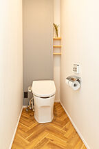 カフェスタイルのトイレ 株式会社イースマイル 奈良本店の事例画像