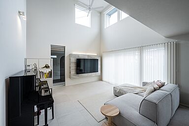 WITHDOM Ibaraki株式会社の施工事例「【43坪×2階建て】自宅で叶える ホテルライクな癒やしの空間」の画像1