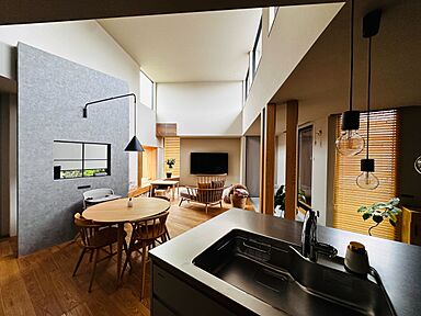 WITHDOM Ibaraki株式会社の施工事例「【30坪×平屋】設計士が考える土間のある平屋」の画像1