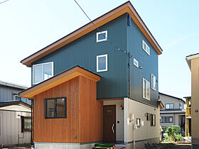 株式会社オーゴシ建設の施工事例「こだわりのコンパクトな住まい」のメイン画像