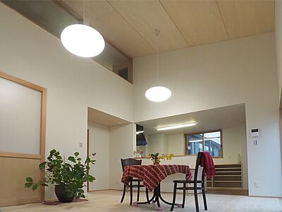 シンプルモダンスタイルのリビング 株式会社オーゴシ建設の事例画像