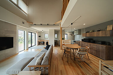 株式会社棟匠の施工事例「想いをつなぐ、和モダンな「1.5階建て」」の画像