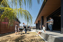 株式会社棟匠の施工事例「家族で趣味を満喫できる土間のある平屋」の画像