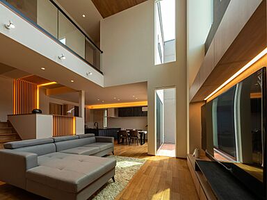 クオレ・ホーム株式会社の施工事例「美しさと機能性が融合した家」の画像1