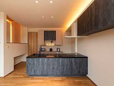 クオレ・ホーム株式会社の施工事例「美しさと機能性が融合した家」の画像7