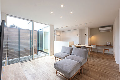 株式会社あめりか屋の施工事例「シンプルノート×平屋のおうち」の画像2