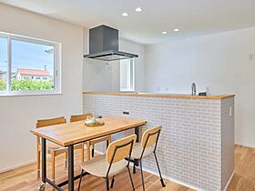 【KUMAKI。】株式会社熊木住建の施工事例「長野市/3LDK/セミオーダーハウス|片流れ屋根の家族みんなでのびのび暮らせる家」の画像5