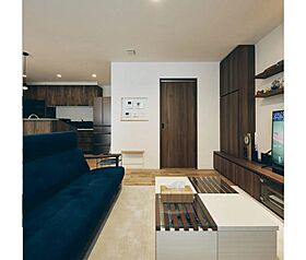 【KUMAKI。】株式会社熊木住建の施工事例「4LDK|仲良し家族が自然に集まるリビング共有スタイル。フルオーダーの二世帯住宅」の画像3