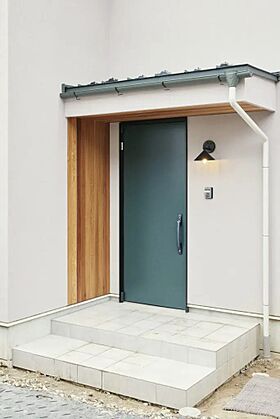 【KUMAKI。】株式会社熊木住建の施工事例「長野市/3LDK|借景×お家キャンプを愉しむ。木の温もりと開放感に満ちた家。」の画像3