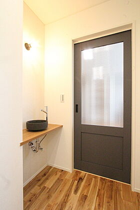 デキノヤホームの施工事例「ナチュラルな空間の中にこだわりのつまったオシャレな家」の画像7