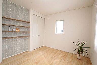 デキノヤホームの施工事例「外壁に米杉を使用した高級感のある家」の画像8