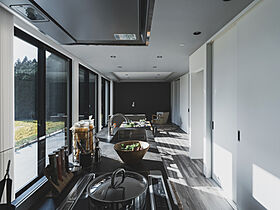 アーキホームライフ 南大阪の施工事例「田園風景に佇むビルトインガレージ付きの平屋」の画像4