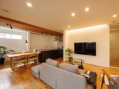 アーキホームライフ 岡山の施工事例「自宅でグランピング気分。空とつながる「アウトドアリビング」のある家」の画像3