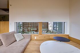 株式会社ライフステージ / ナチュラルハウス 名古屋支店の施工事例「庭と暮らす和モダンの平屋」の画像4