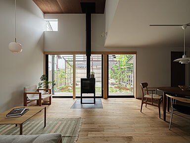 株式会社木の家専門店谷口工務店の施工事例「【滋賀県近江八幡市】共働き・30代子育て世代が叶えた、みんなが集うあたたかい家。」の画像1