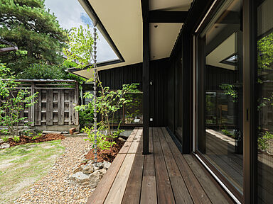 株式会社木の家専門店谷口工務店の施工事例「【滋賀県近江八幡市】共働き・30代子育て世代が叶えた、みんなが集うあたたかい家。」の画像5