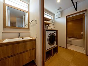 株式会社アンドクリエイトの施工事例「時を重ねても、ずっと暮らしやすい二世帯住宅」の画像9