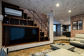 株式会社ビルドアートの施工事例「地下ガレージ、屋上テラス、愛犬対応の床材。こだわり満載の海辺の邸宅」の画像7